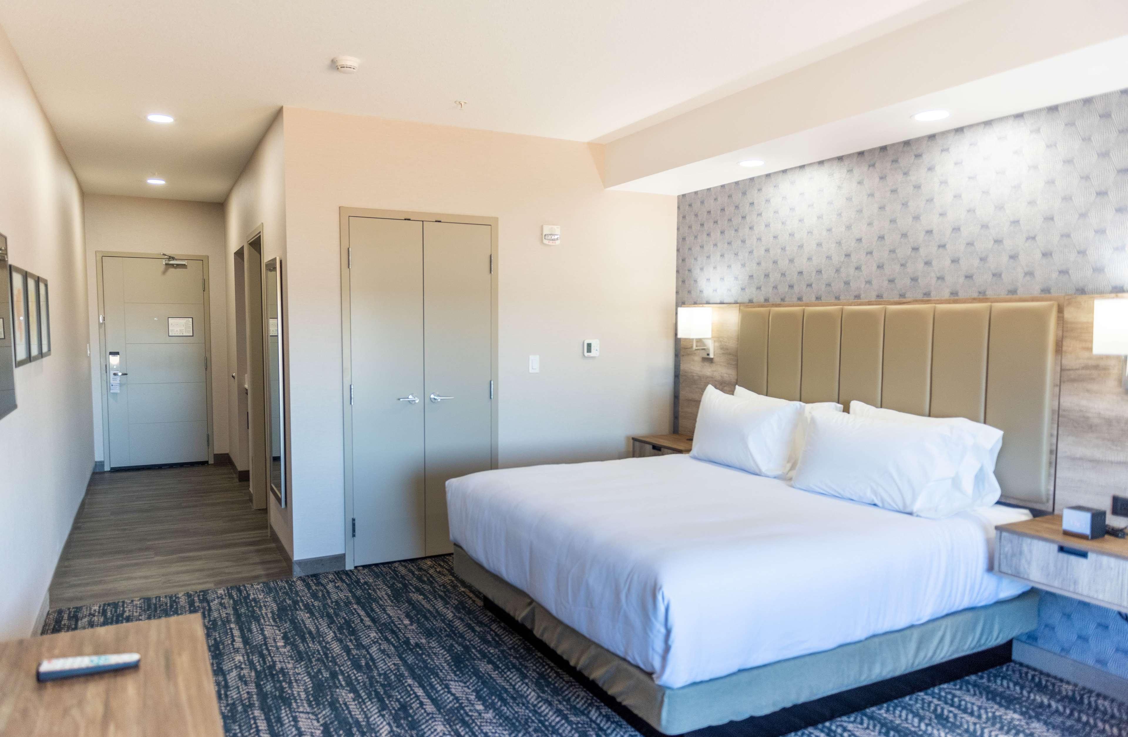 Best Western Premier Executive Residency Medicine Hat Exterior foto